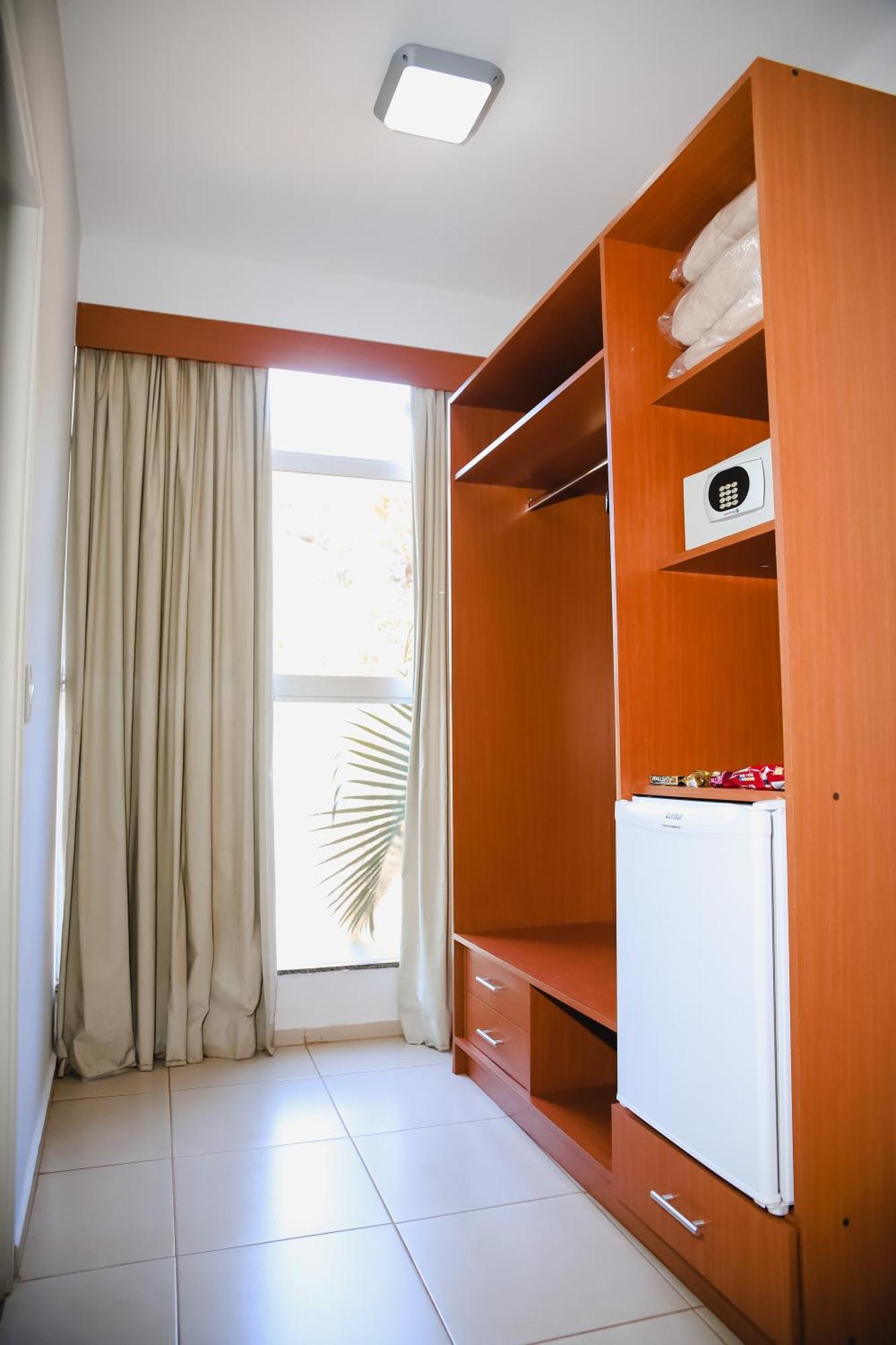 Hotel Agua Das Araras Paraguacu Paulista Chambre photo