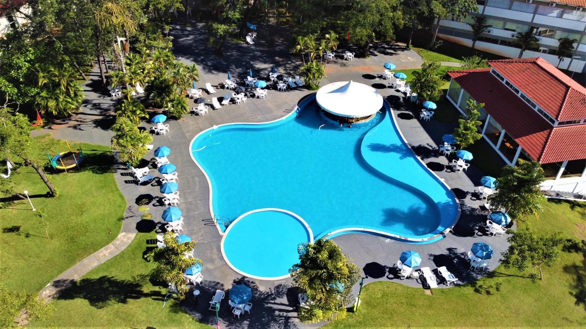 Hotel Agua Das Araras Paraguacu Paulista Extérieur photo