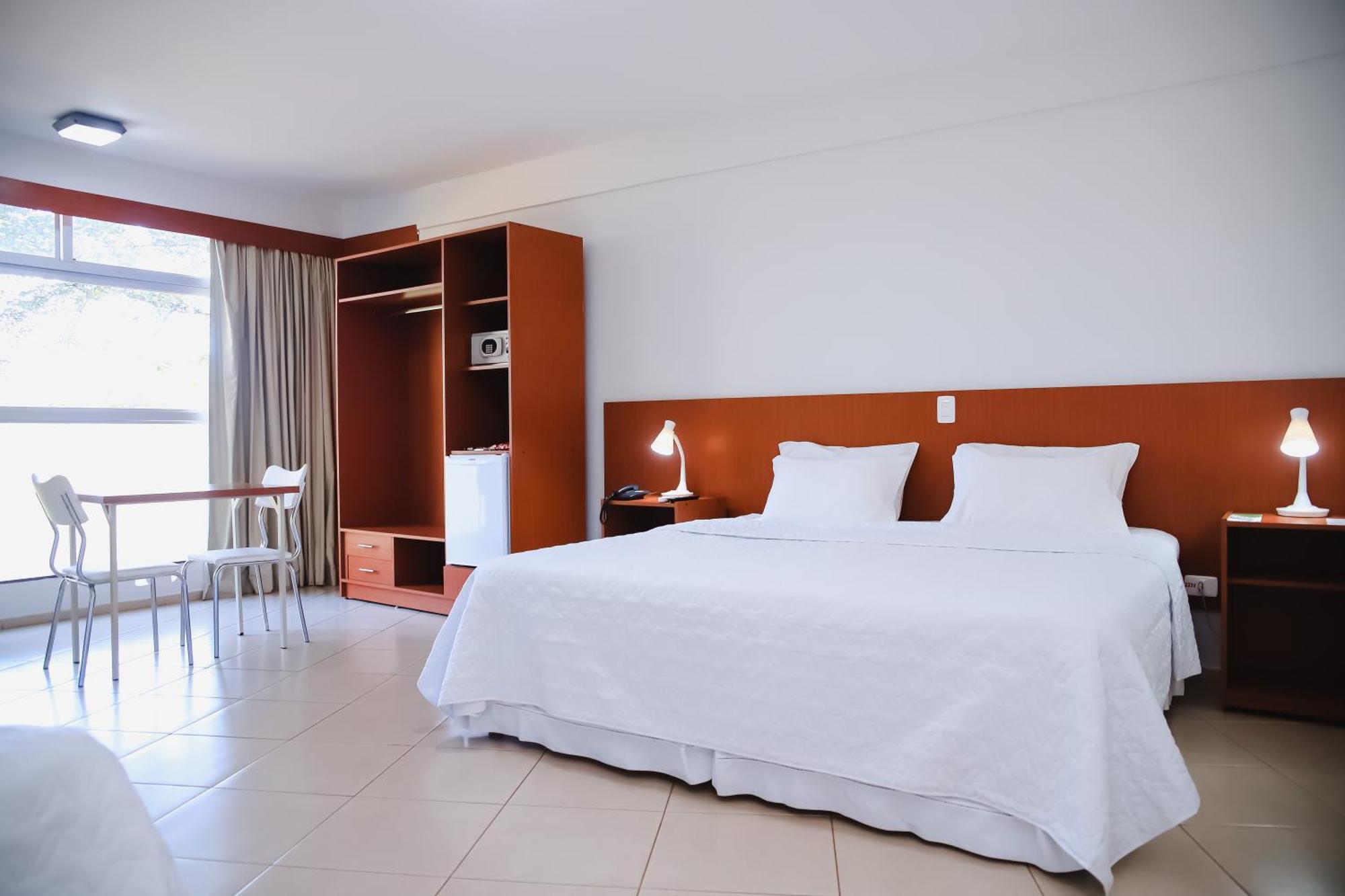 Hotel Agua Das Araras Paraguacu Paulista Extérieur photo